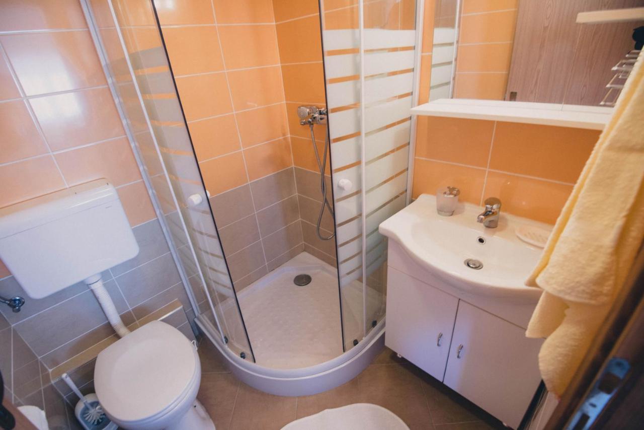 Apartments Водице Экстерьер фото